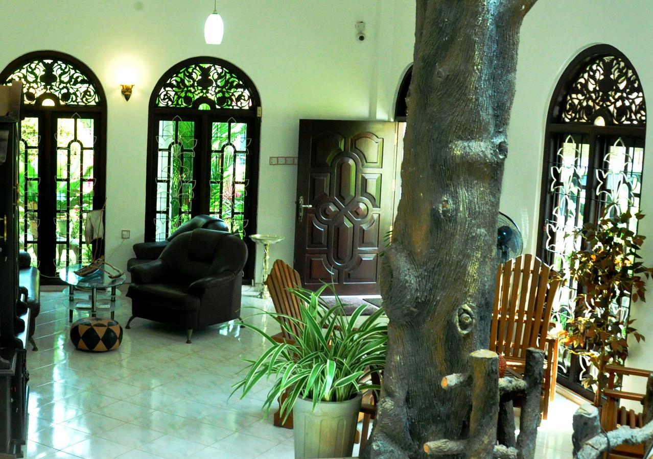 Angel Rest Hotel Mirissa Buitenkant foto